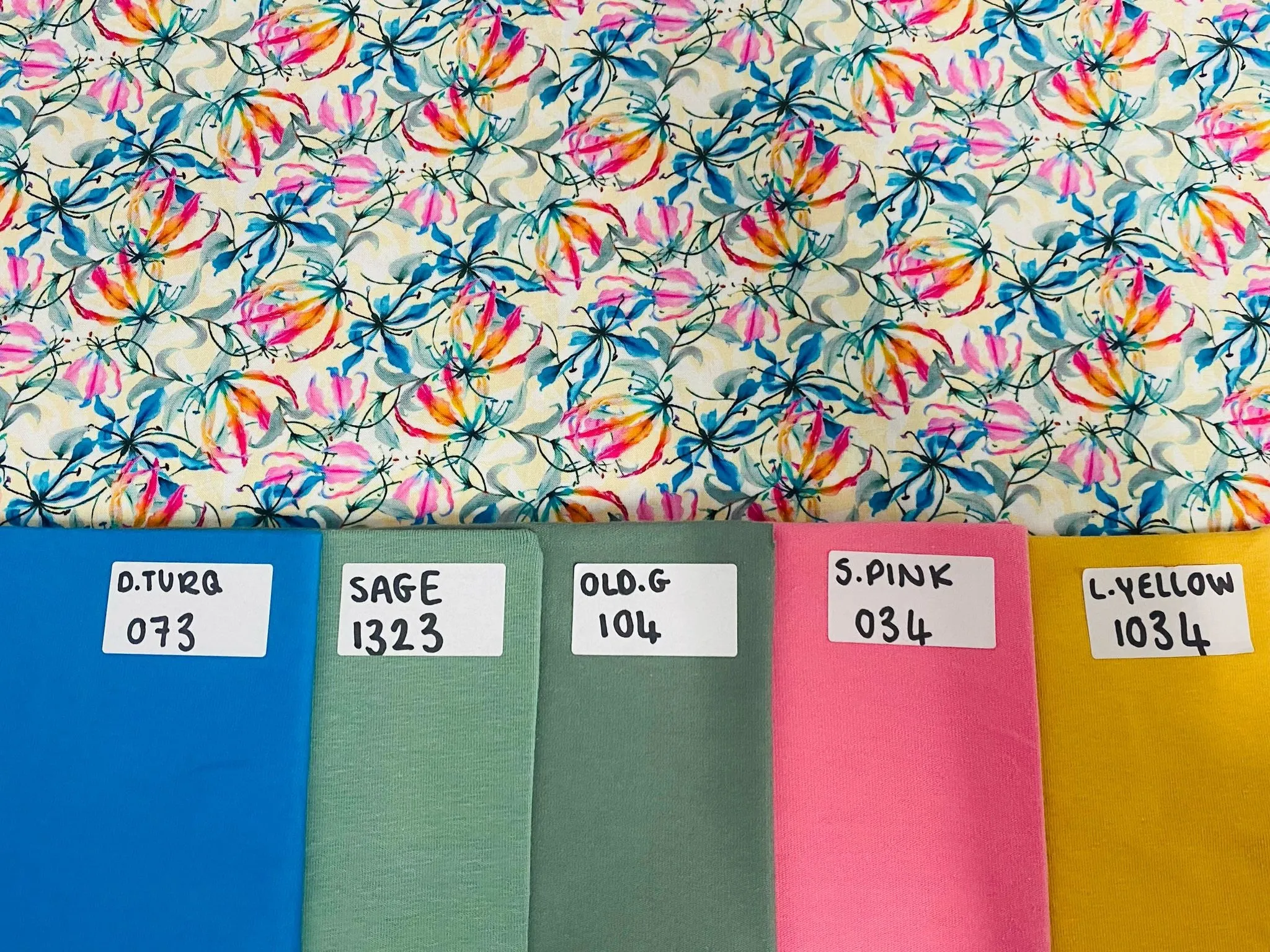 100% VISCOSE LAWN WOVEN PER METRE LIMITED PREORDER RETAIL