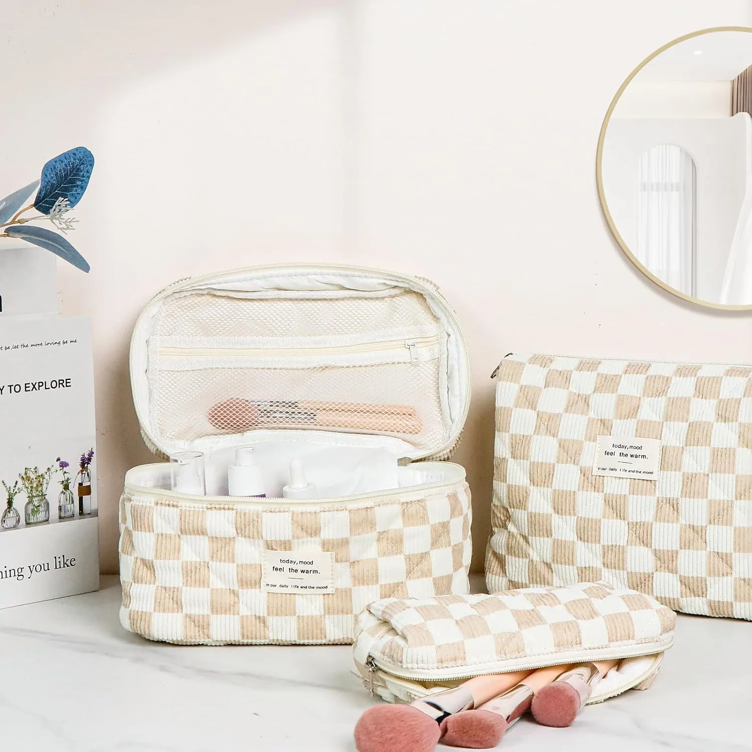 3Pcs Cotton Quilted Makeup Bag Set,Large Floral Cosmetic Bag，Aesthetic Toiletry Travel Makeup Bag Set and Cute Flower Bag for Women Girls (White Brown Plaid)