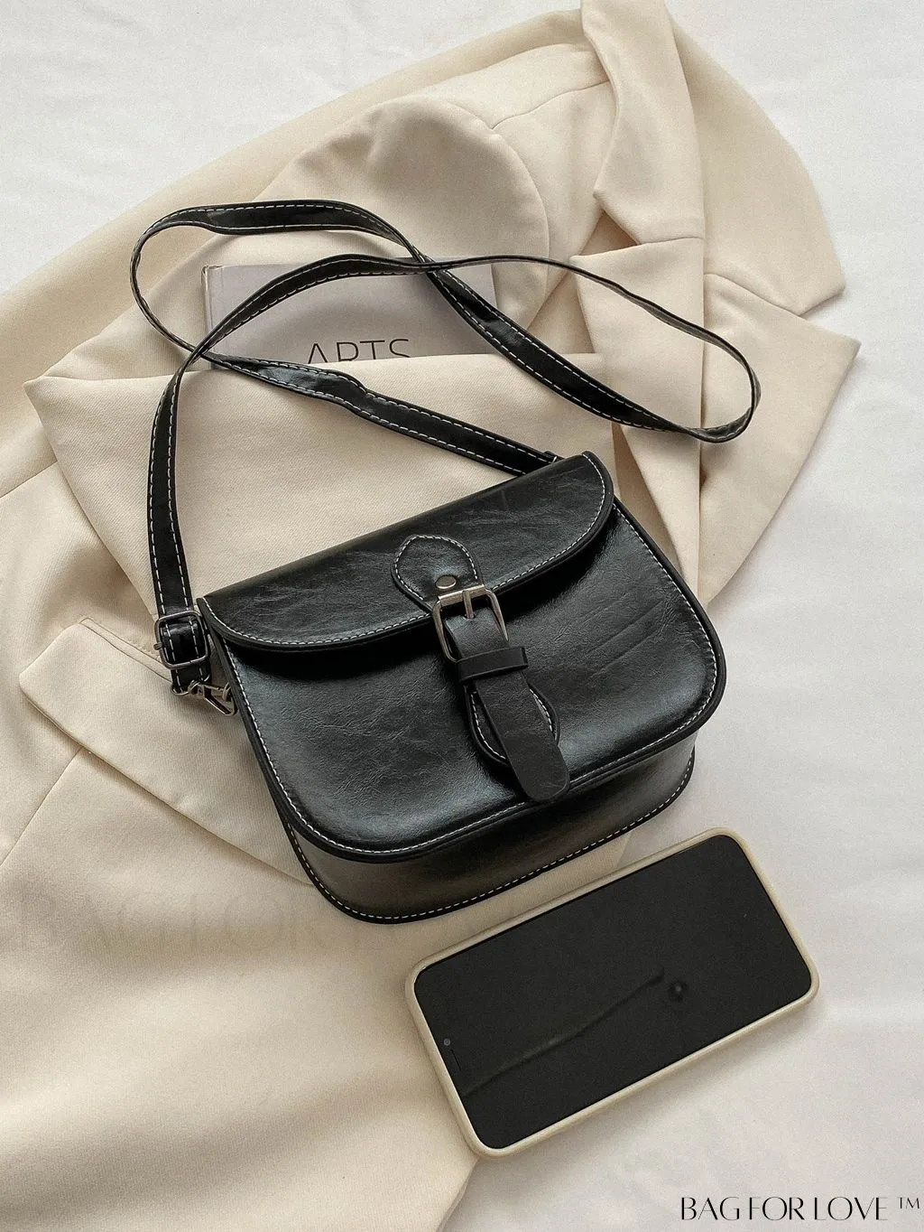 BagForLove - Chic Solid Color Mini Shoulder Bag with Magnetic Clasp for Women
