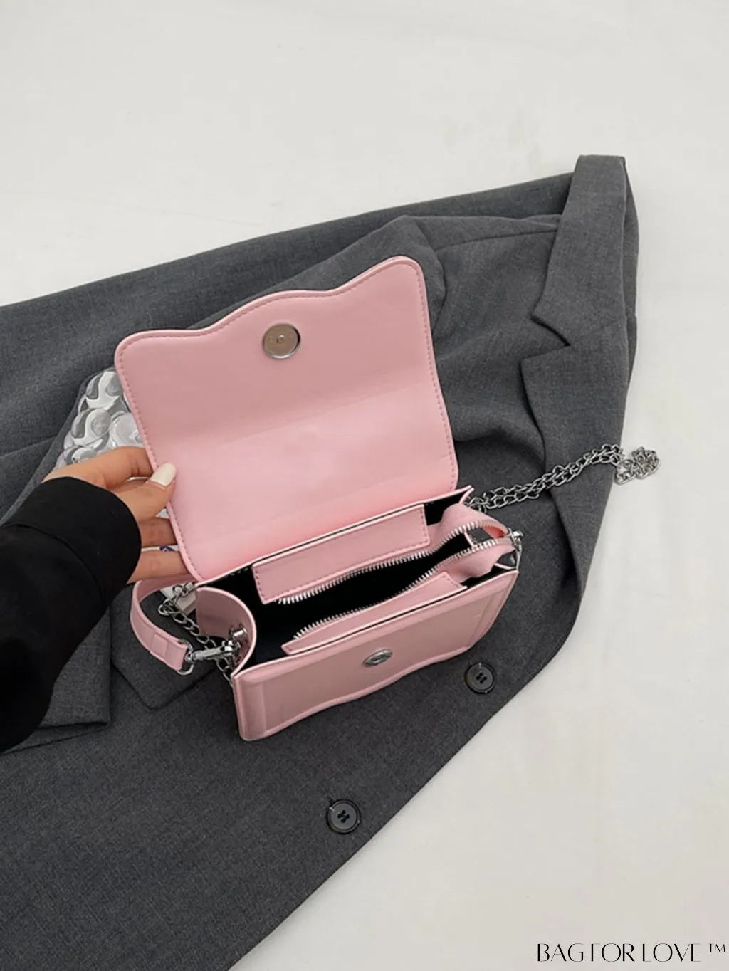 BagForLove - Womens New Texture Square Chain Shoulder Bag - Fashionable and Minimalistic Messenger Bag