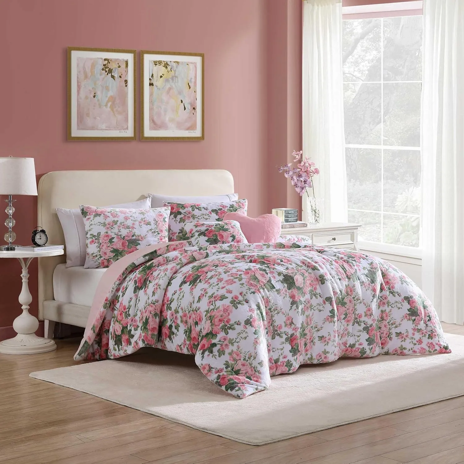 Betsey Johnson - Comforter Set, Super Soft Plush Bedding with Matching Shams & Throw Pillows, Charming Room Essentials (Vintage Floral Pink, Full/Queen)
