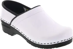 BJORK Swedish Comfort Women's Professional Leather Clogs