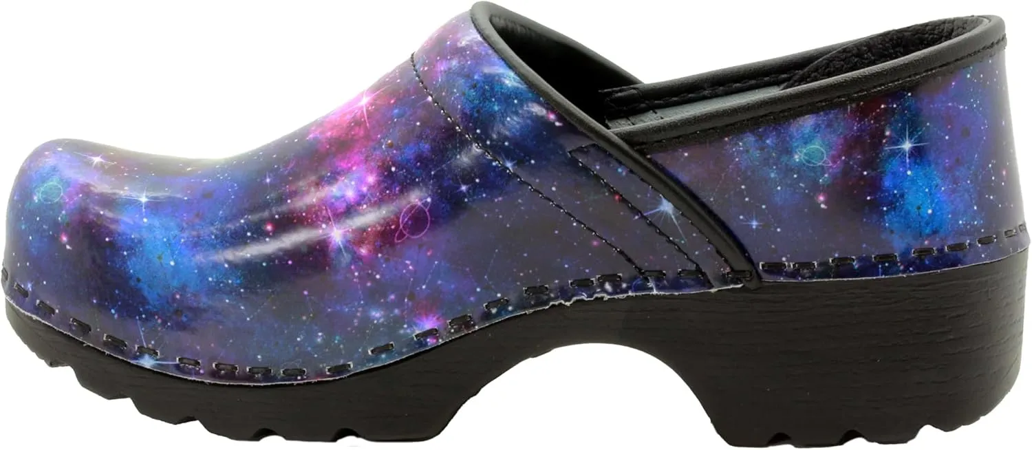 Bjork Women's Swedish Professional Leather Clogs