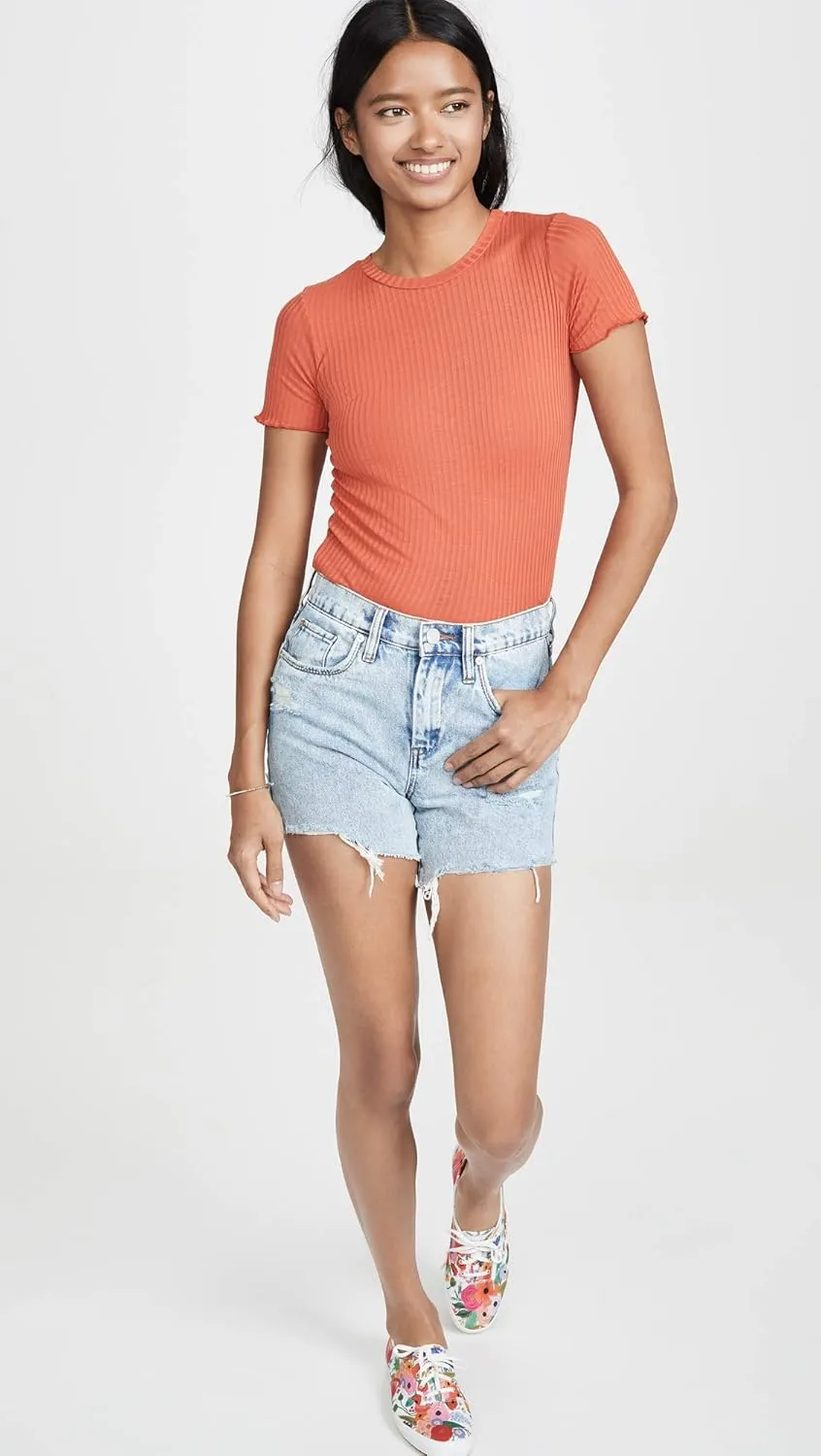 [BLANKNYC] Womens Pockets, Style, & Luxury Clothing Denim Jean Shorts with Pockets Always in Style Fashionable Comfortable