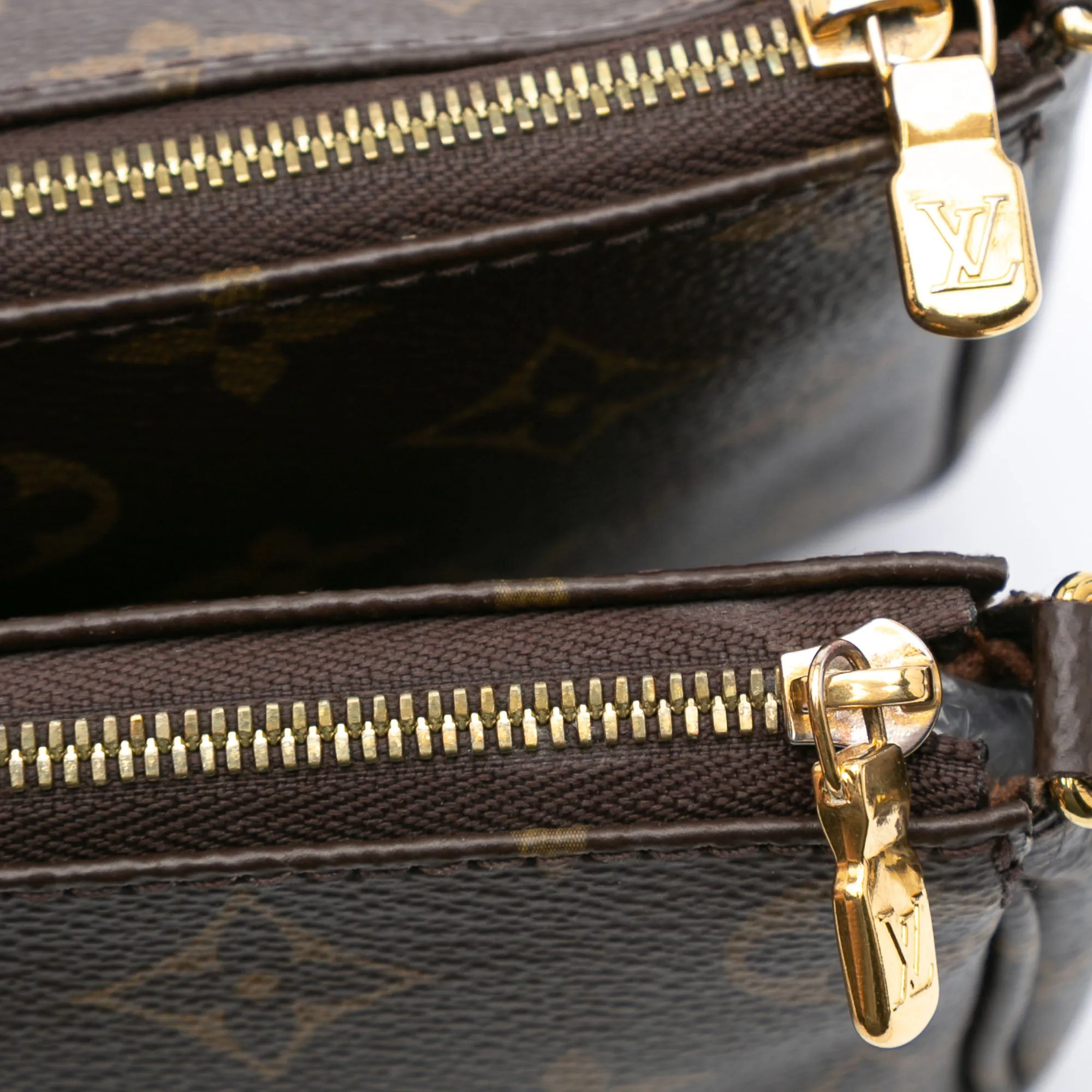 Brown Louis Vuitton Monogram Multi Pochette Accessoires Satchel