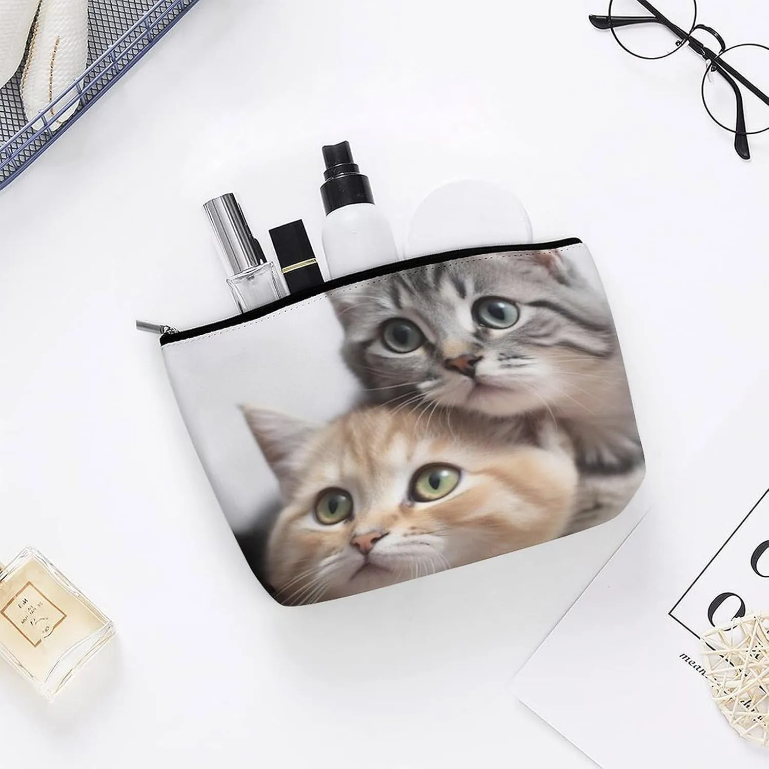 Cats Cosmetic Bag Portable Toiletry Bag Large Capacity Travel Makeup Bags Beauty Makeup Organizer for Full-Sized Shampoo Conditioner Brushes Set Makeup Accessories