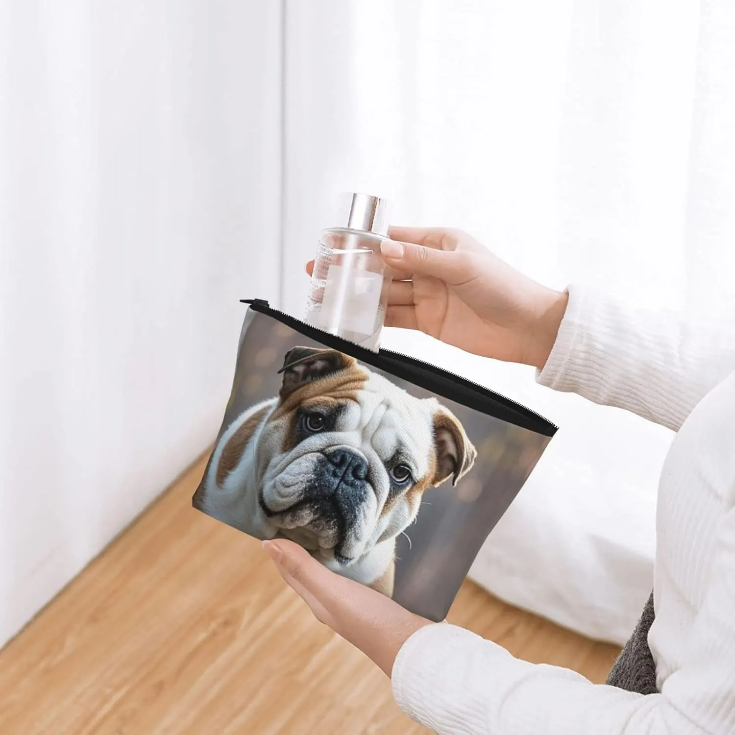 Cosmetic Bag Portable Makeup Bag English Bulldogs Toiletry Bag Large Capacity Zipper Pouch Waterproof Toiletry Pouch Makeup Organizer Case for Women Men