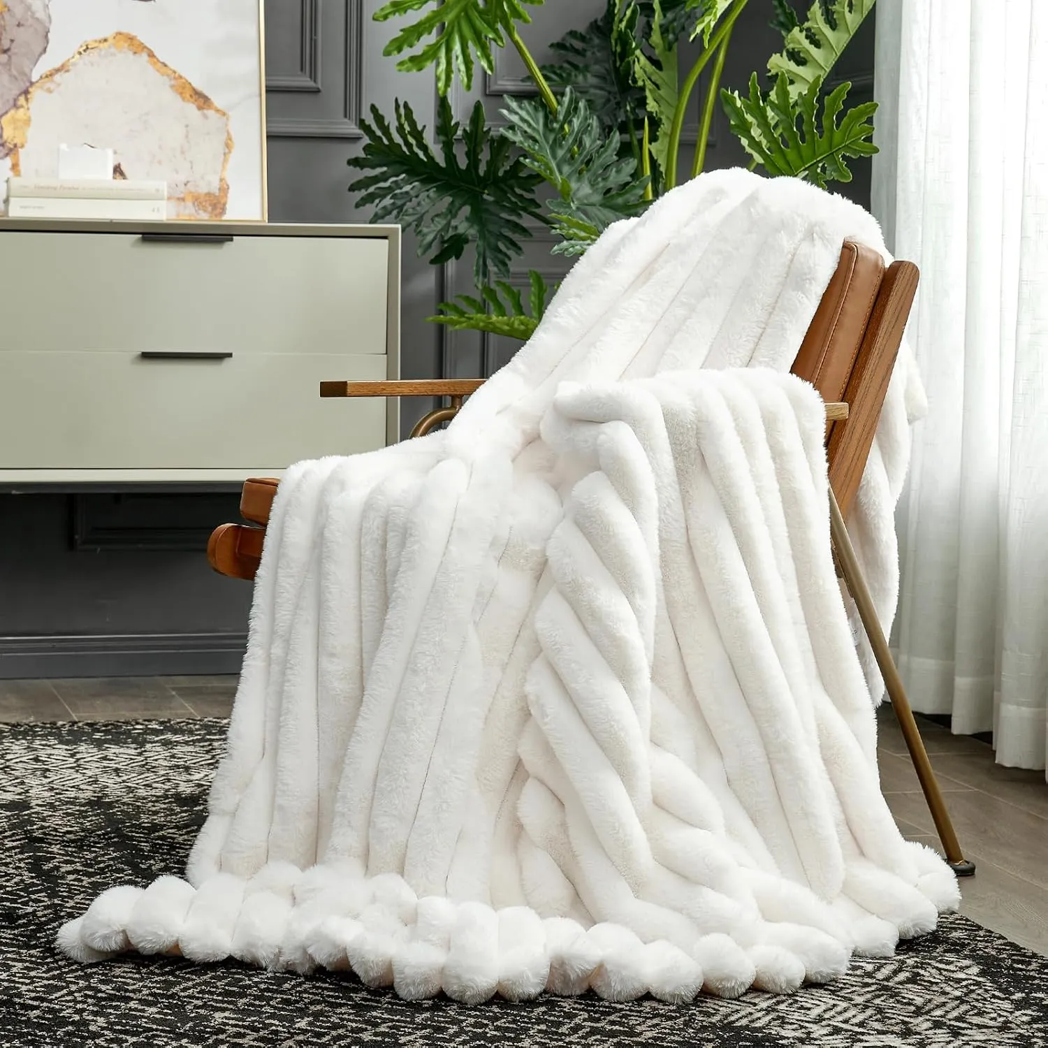 Cozy Bliss Faux Fur Throw Blanket for Couch, Cozy Warm Plush Striped Blanket for Sofa Bedroom Living Room, 50 * 60 Inches Cream White