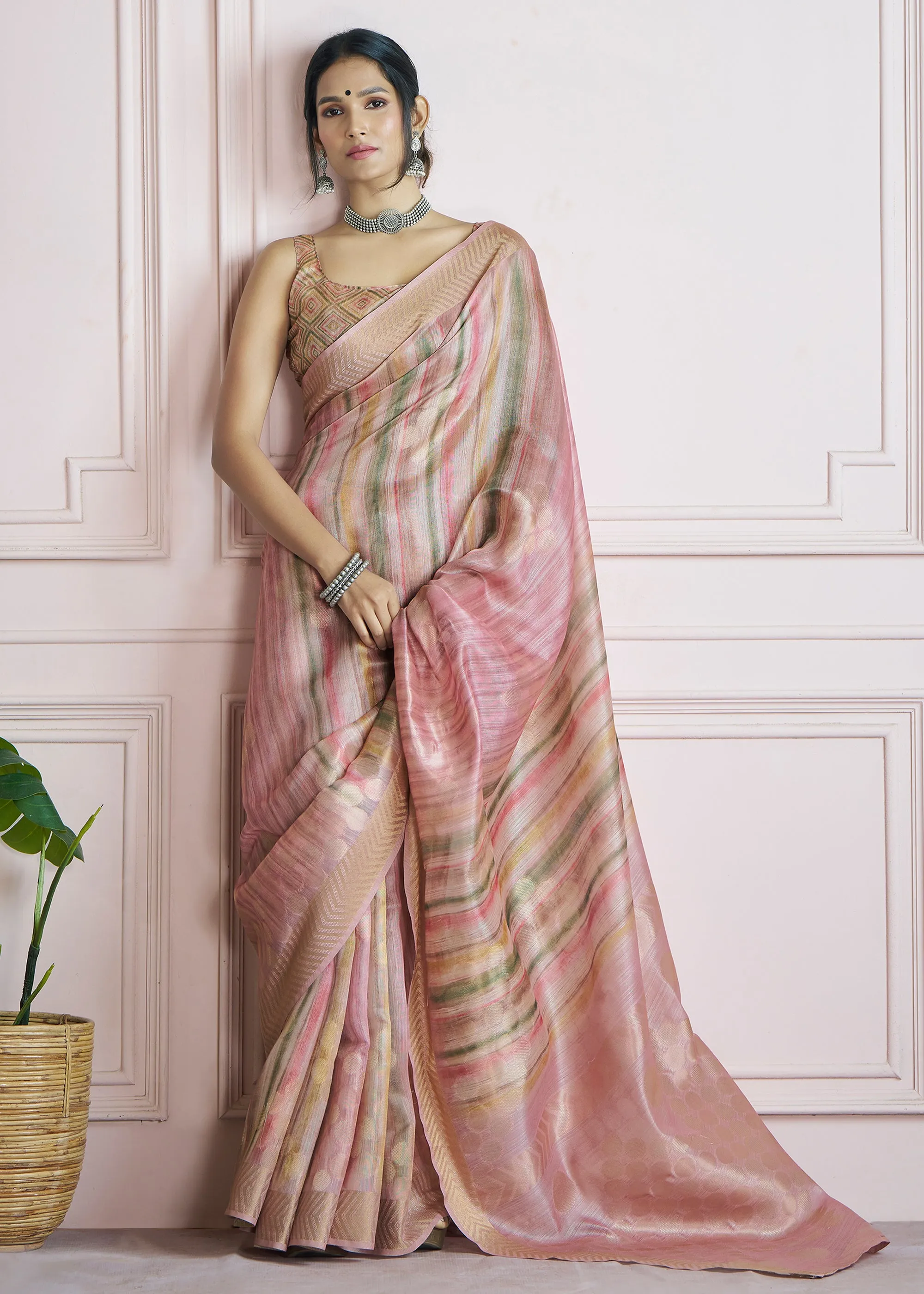 Delight Pink Woven Khadi Silk Saree With Printed Blouse