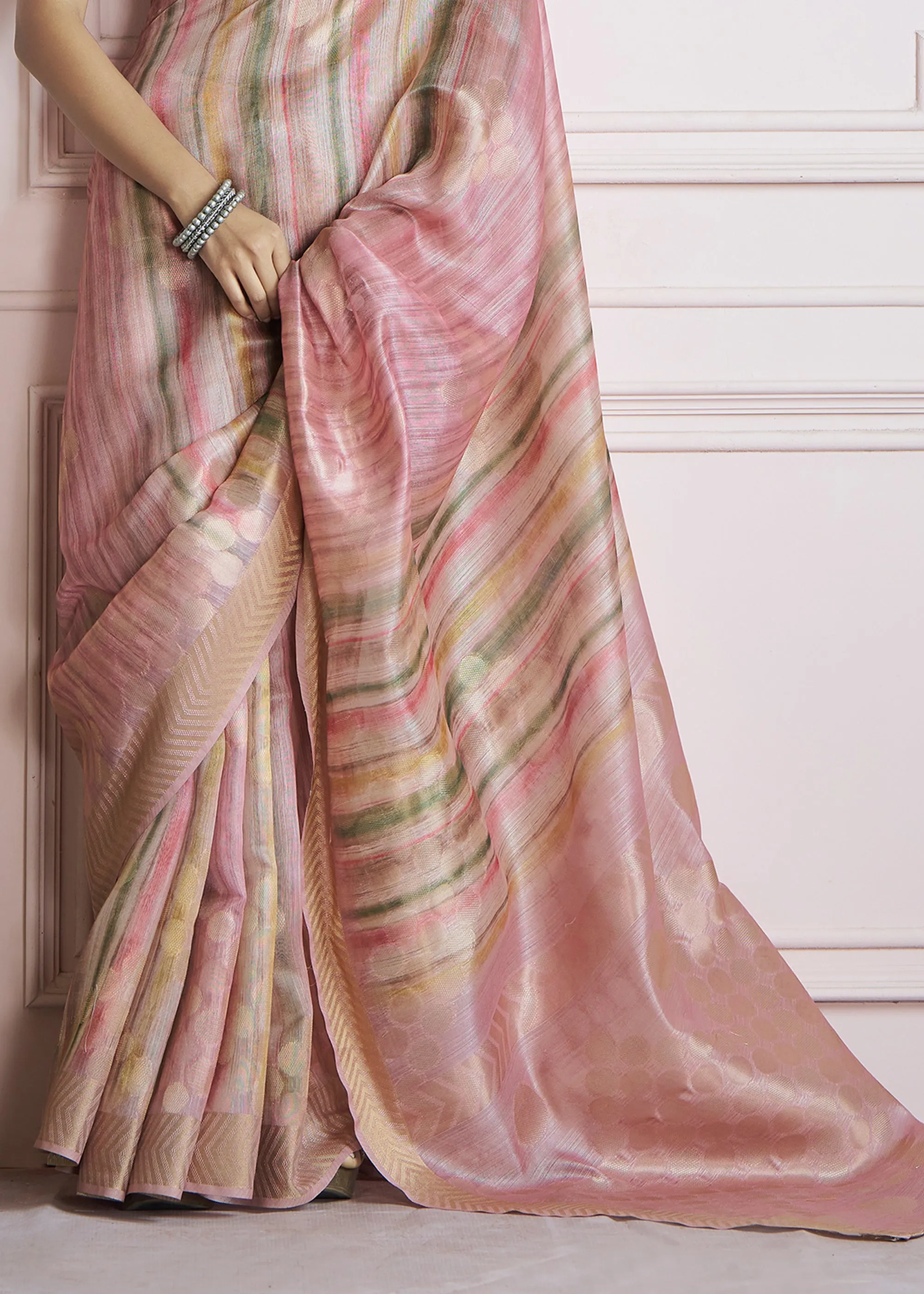 Delight Pink Woven Khadi Silk Saree With Printed Blouse