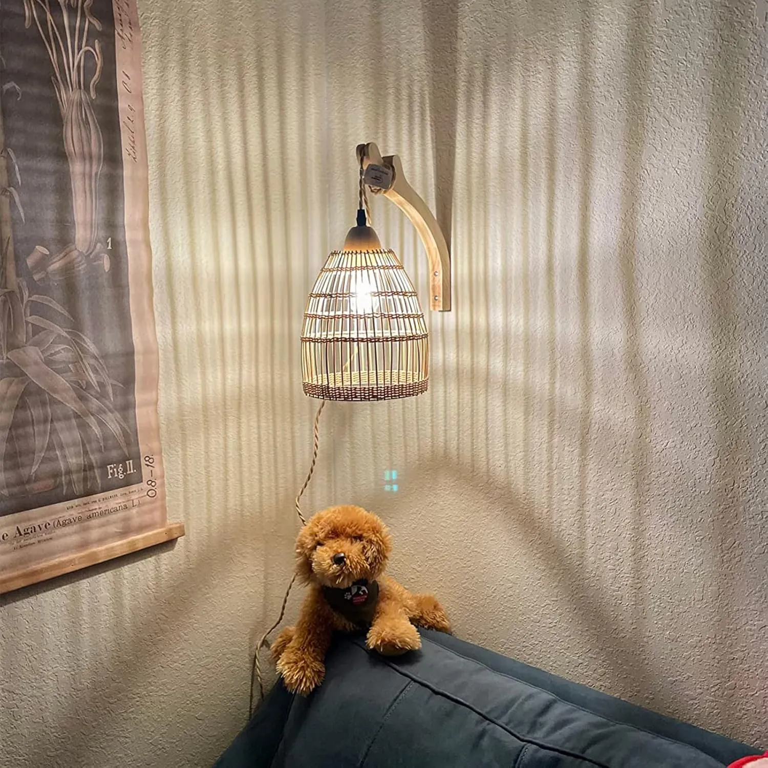 Frideko Rattan Plug in Wall Sconces Wicker Wall Lamp with Plug in Cord Hand Woven Rattan Wall Light Farmhouse Wall Sconce Wall Mounted Light Boho Sconces Wall Lighting for Living Room Bedroom
