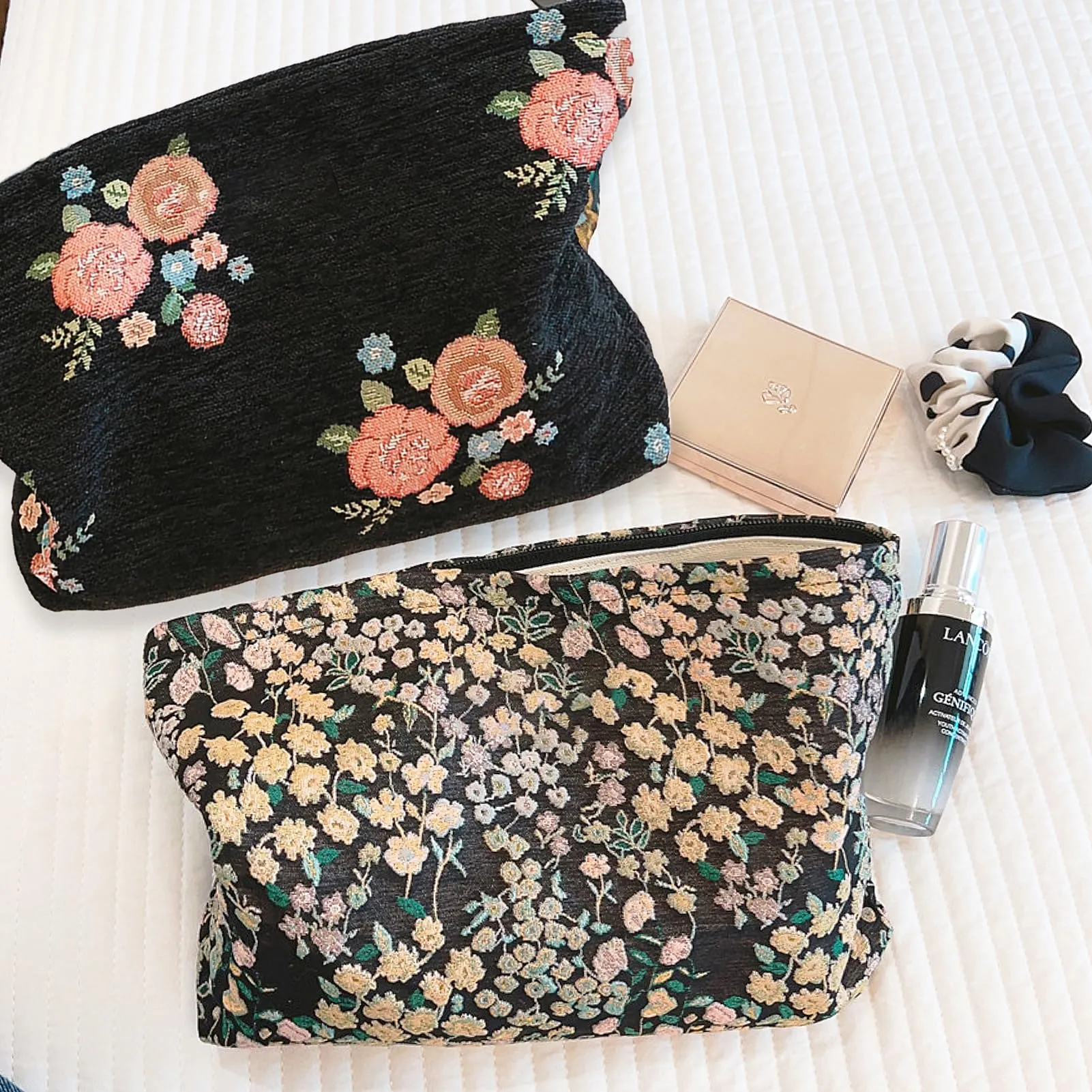 HAPPYHEIDI Women Aesthetic Travel Makeup Bag Accessory Zipper Pouch for Cosmetics, Purse Organizer, Embroidery Lucky Flowers Black