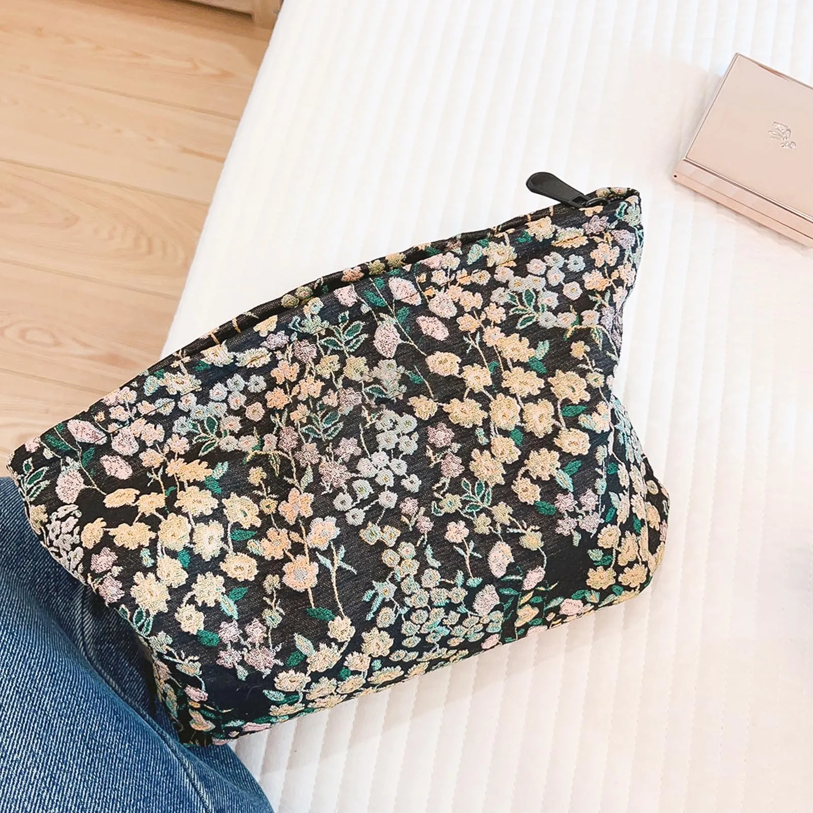 HAPPYHEIDI Women Aesthetic Travel Makeup Bag Accessory Zipper Pouch for Cosmetics, Purse Organizer, Embroidery Lucky Flowers Black
