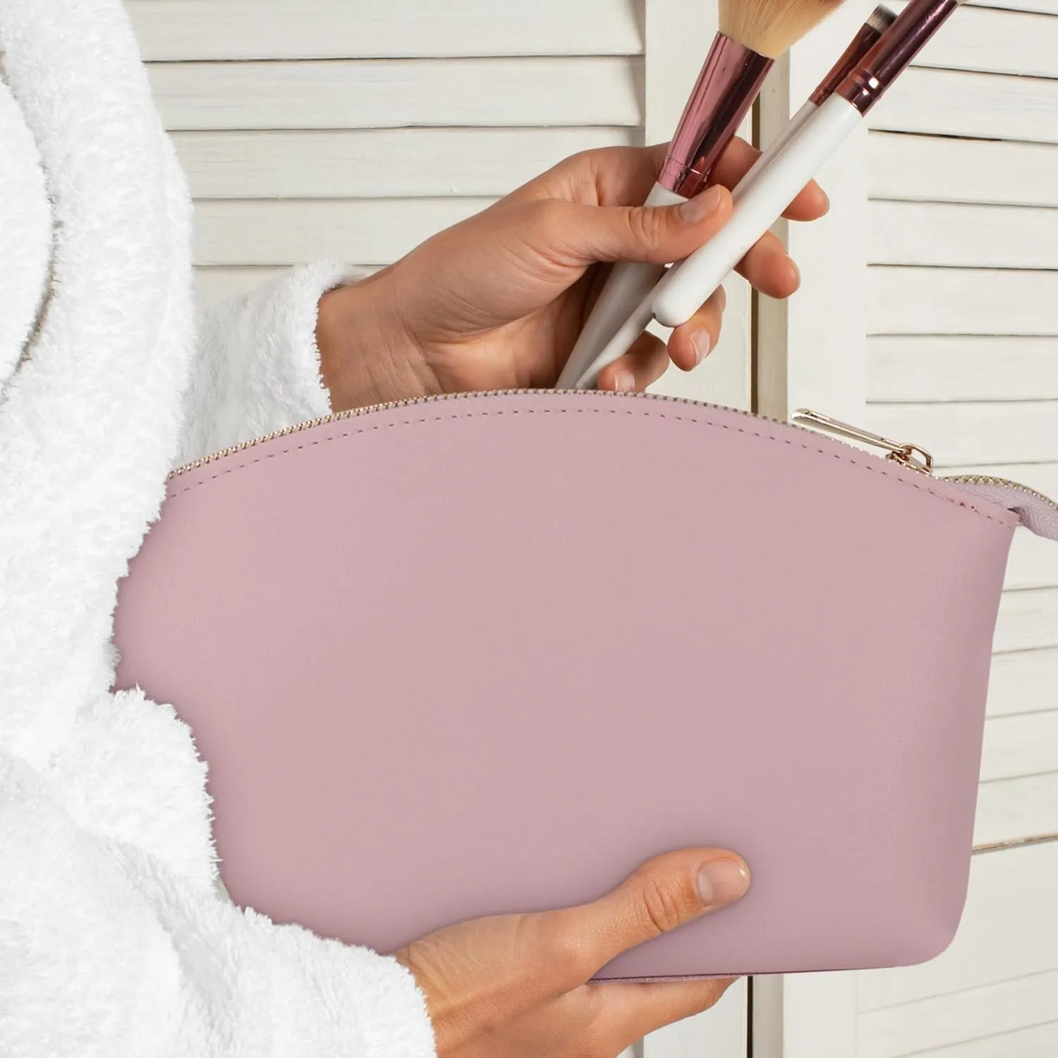 HIFA Leather Makeup Bag, Travel Makeup Bag -Perfect Size, Top Zipper Closure, Lined Inside- Makeup Case, Makeup Organizer Bag, Pink