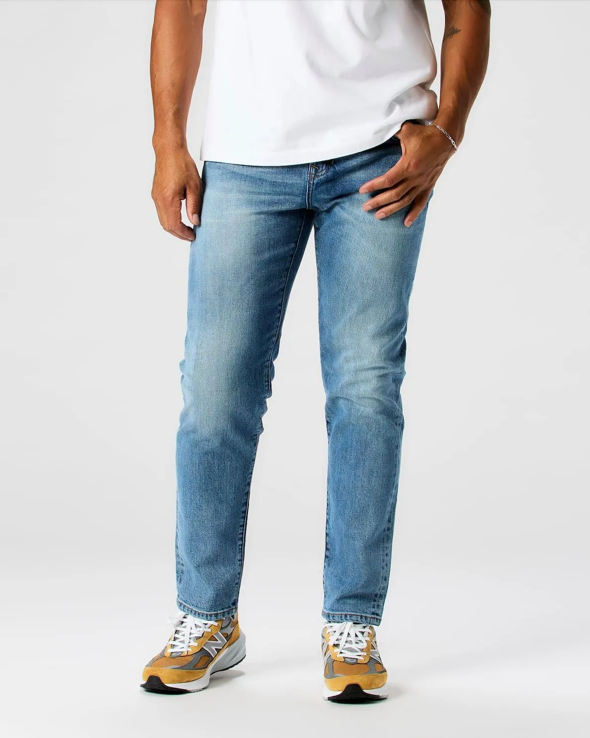 Huckberry Stretch Selvedge Denim Jeans for Men - 11.7 oz Mens Jeans with 1% Stretch, Copper Rivets- Year-Round Men Jeans
