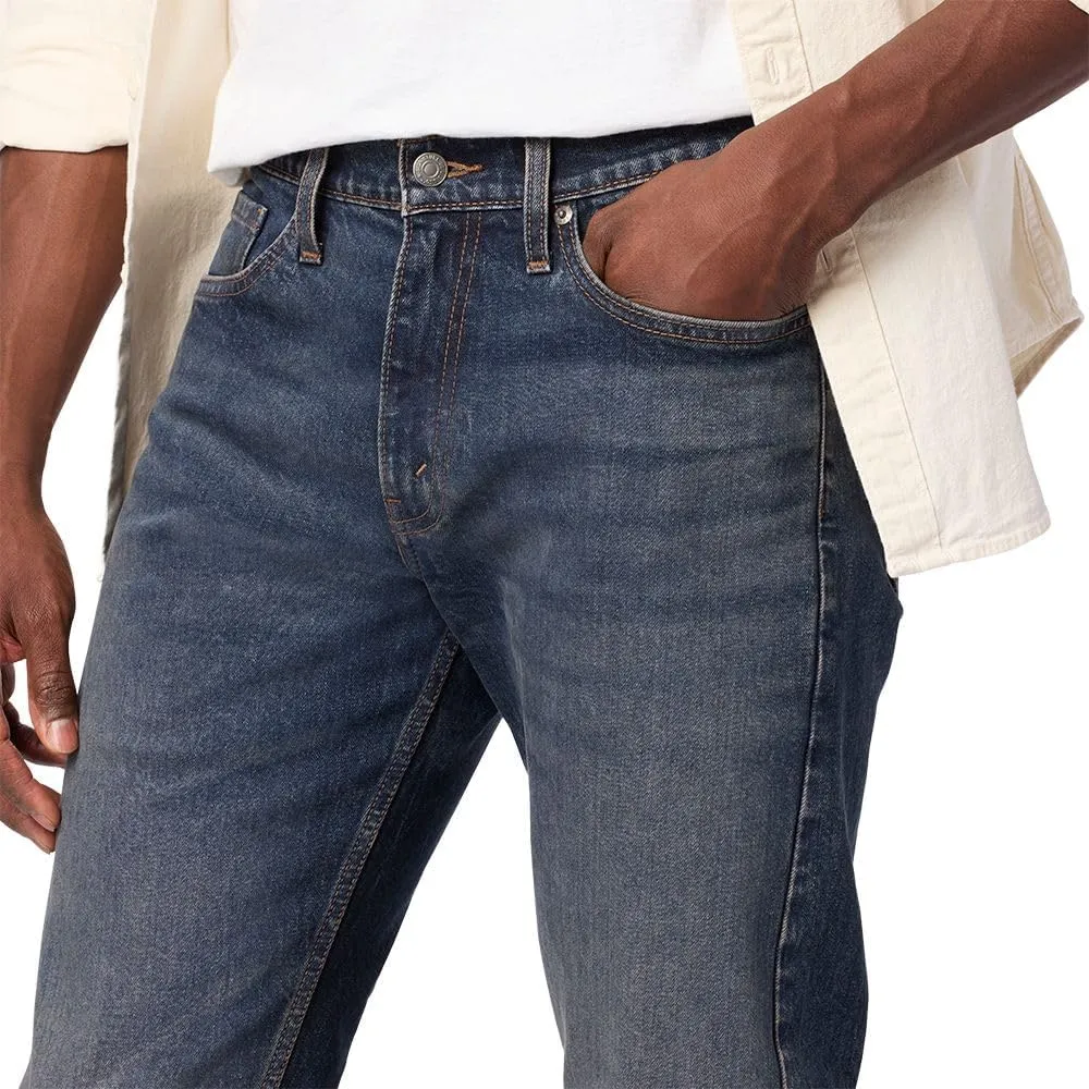 Levi Strauss Signature Gold Men's Slim Straight Jeans (Available in Big & Tall)