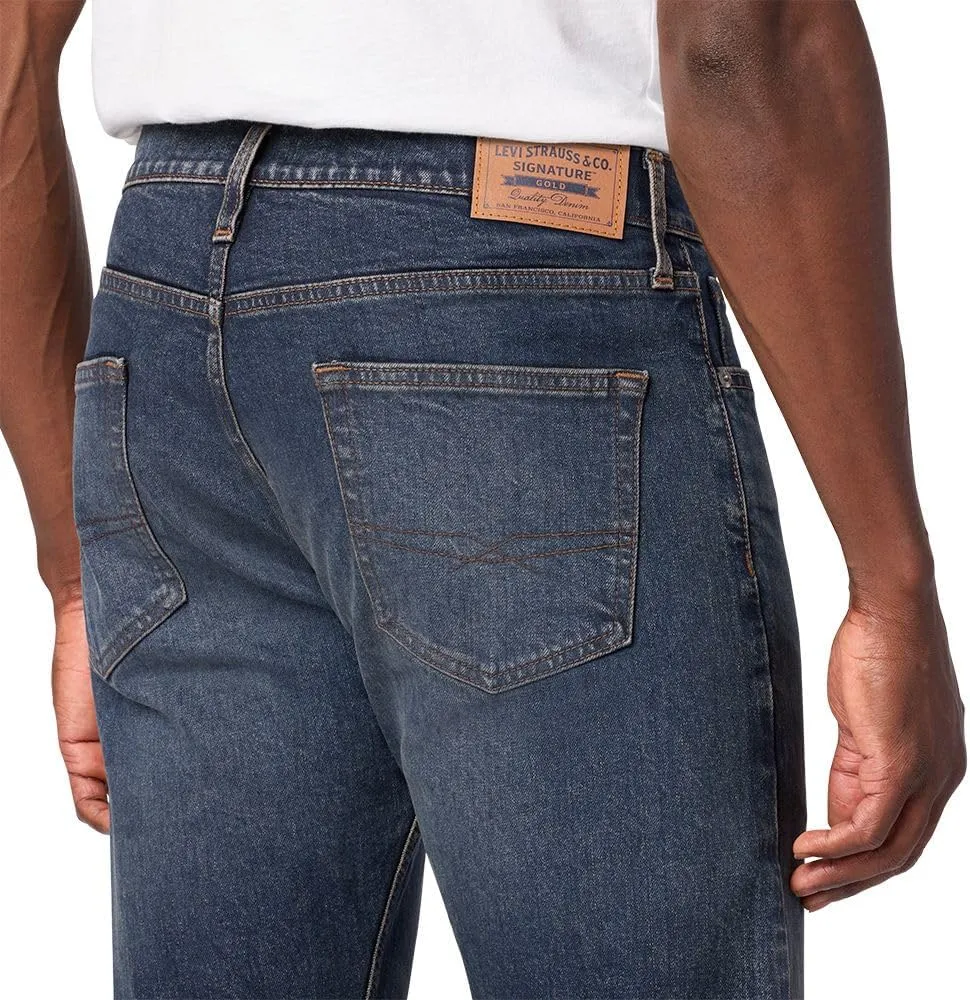 Levi Strauss Signature Gold Men's Slim Straight Jeans (Available in Big & Tall)