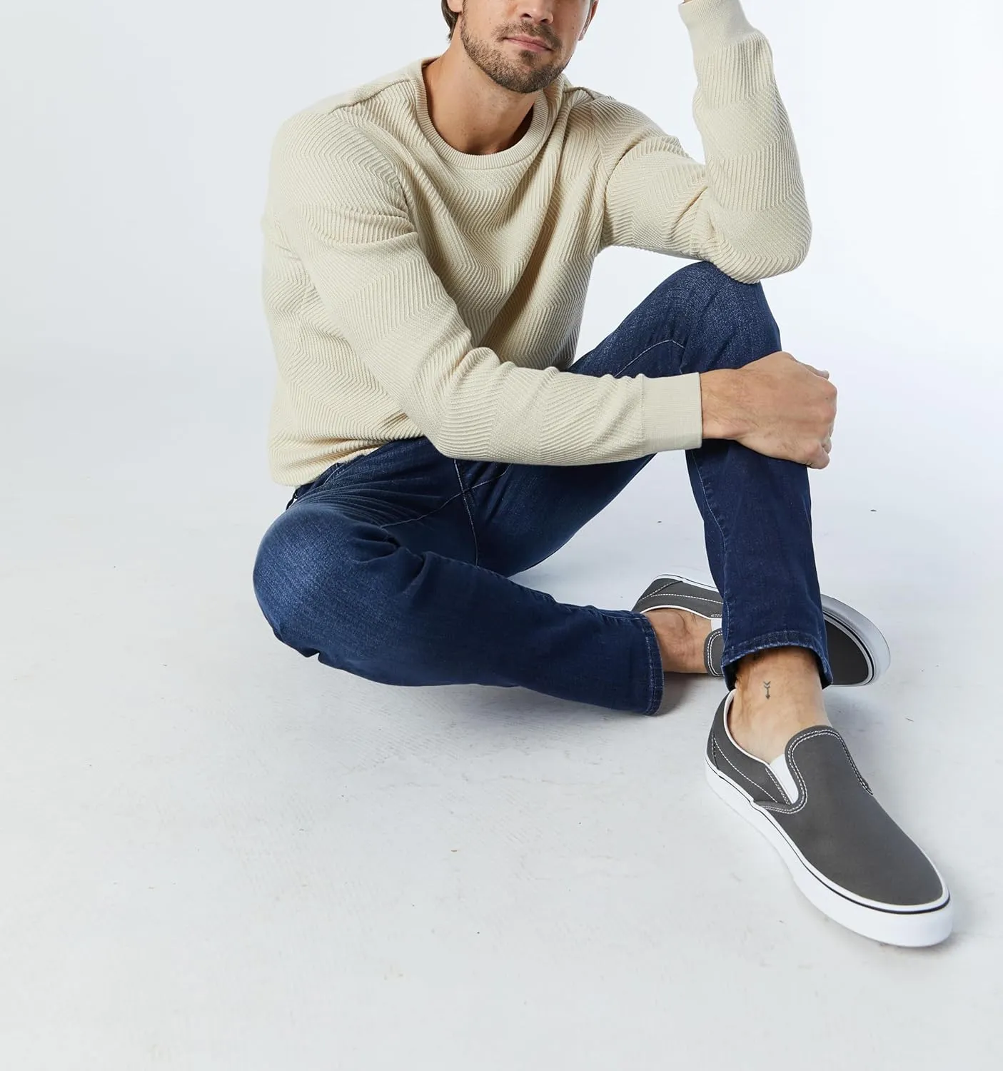 Mavi Men's Jake Regular Rise Slim Leg Jeans
