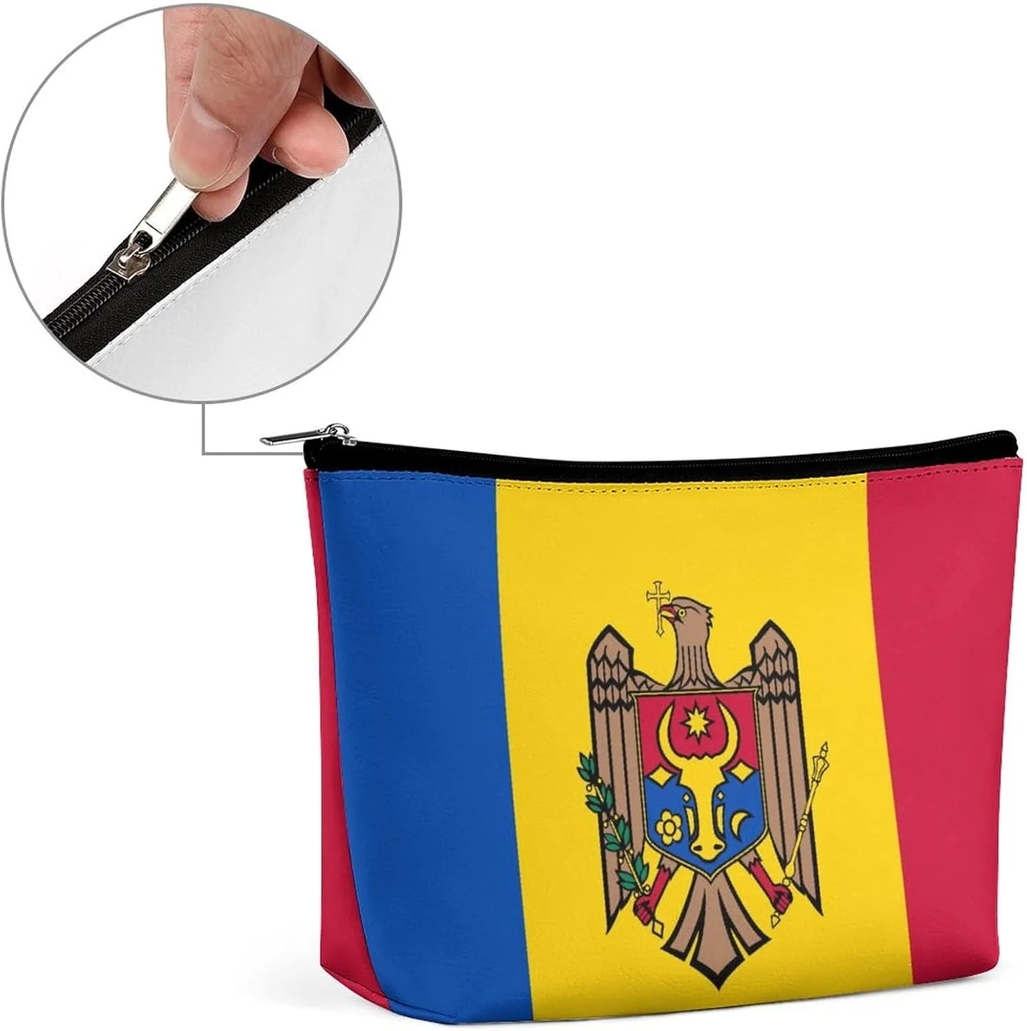 Moldova Flag Portable Makeup Bag Travel-Friendly Cosmetic Organizer for Women and Girls