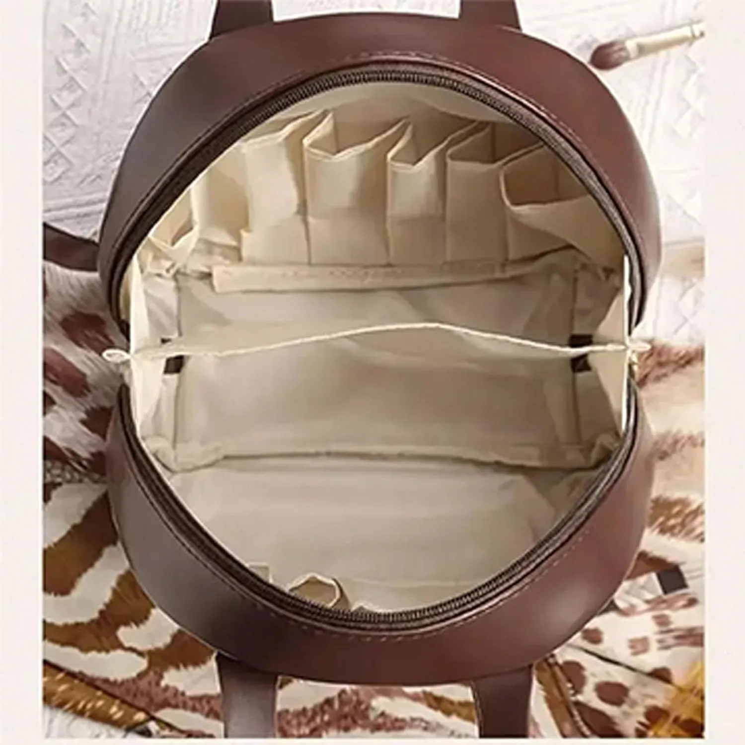 Multi-Layer Shell-Shaped Cosmetic Bag, Practical Cosmetic Bags, Toiletry Makeup Bag With Compartments For Women, Portable Large Capacity Pu Shell Waterproof Handbag Style Cosmetic Bags (Brown)
