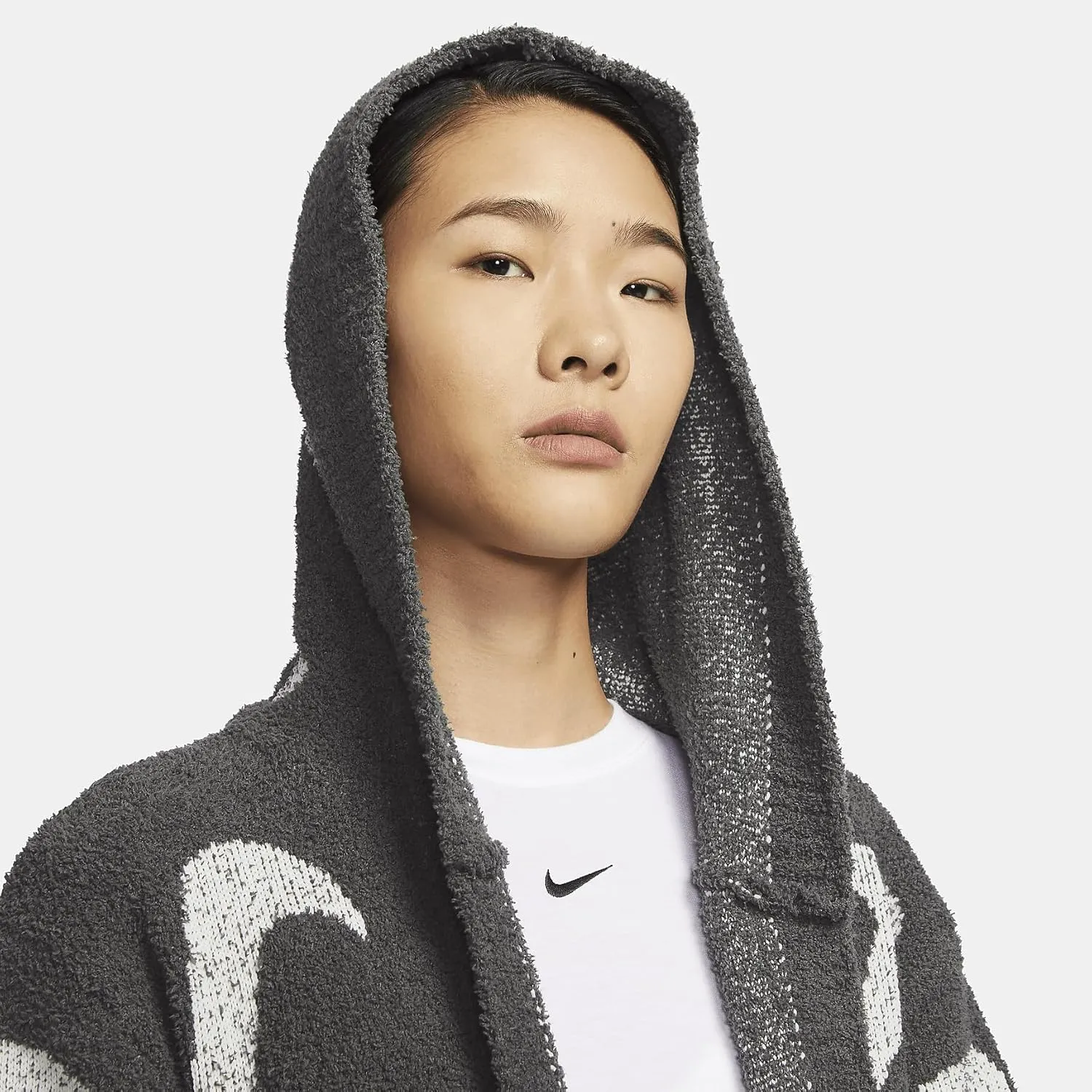 Nike Sportswear Phoenix Cozy Bouclé Women's Loose Long Knit Cardigan (FD4282-254, Medium Ash/Light Orewood Brown)