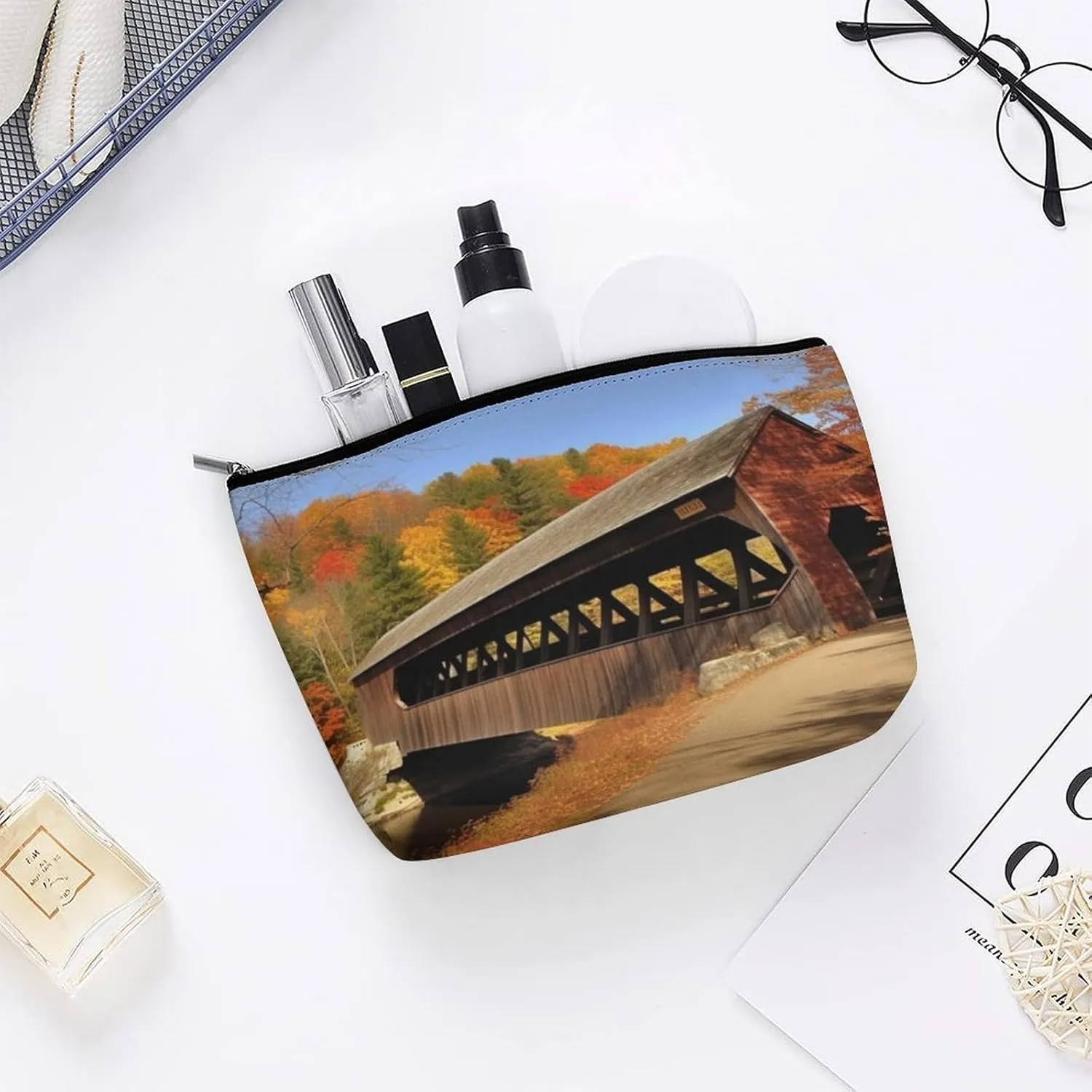 Portable Small Cosmetic Bag Cute Travel Makeup Bag Albany Covered Bridge Waterproof Toiletry Bag for Women
