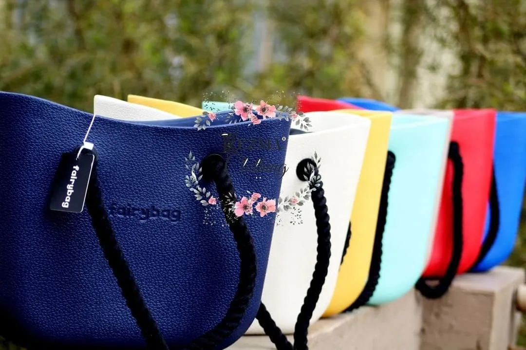 Rubber Tote Handbag with Rope Handles and Faux Leather Strap Lightweight Waterproof Shoulder Bag with EVA Foam Rubber