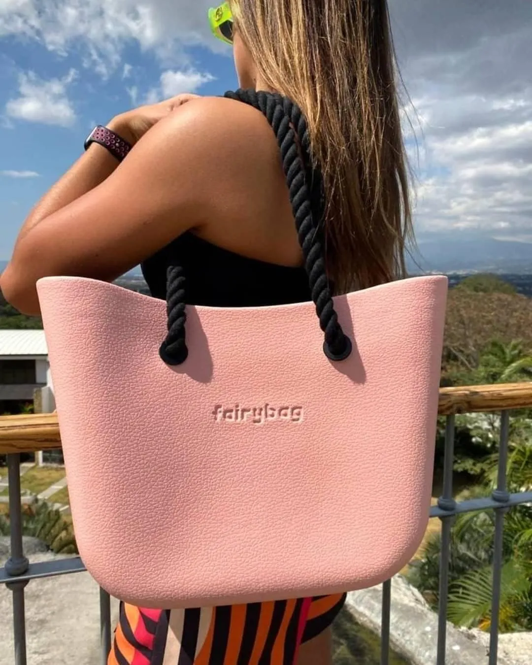 Rubber Tote Handbag with Rope Handles and Faux Leather Strap Lightweight Waterproof Shoulder Bag with EVA Foam Rubber