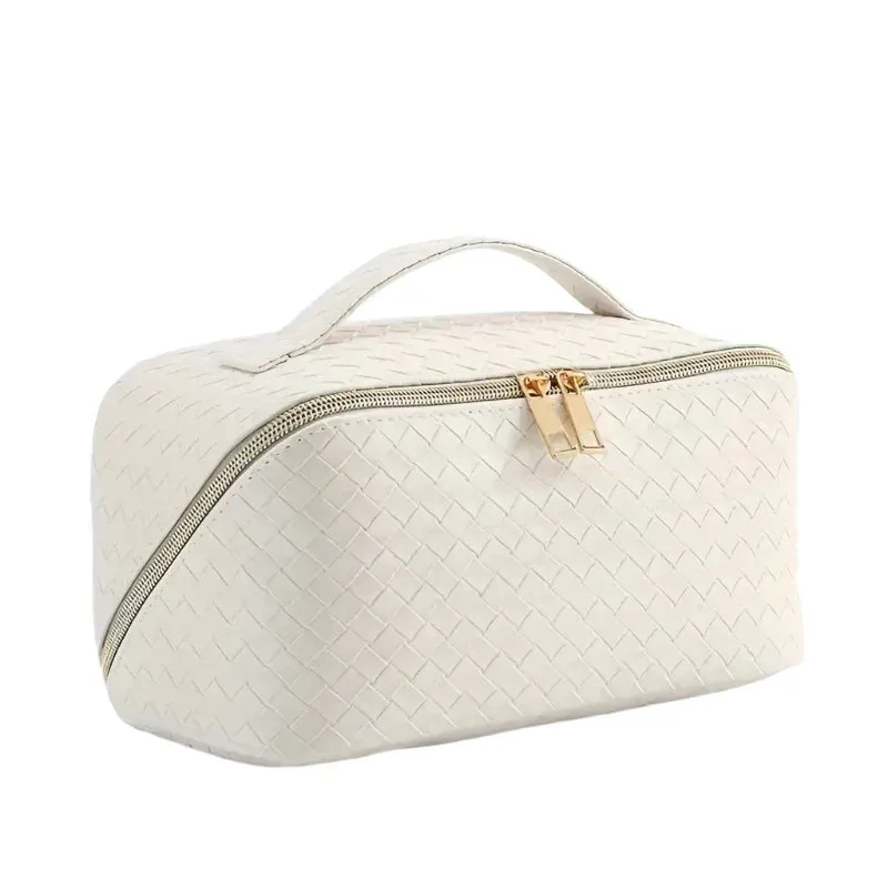 Skyla | Stylish & Compact Elegant Cosmetic Pouch