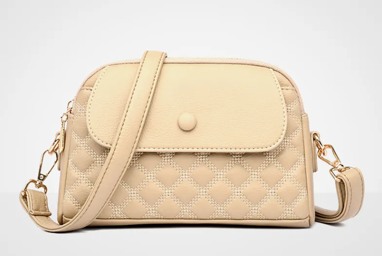 Small Diamond Stitched Leather Crossbody Bag
