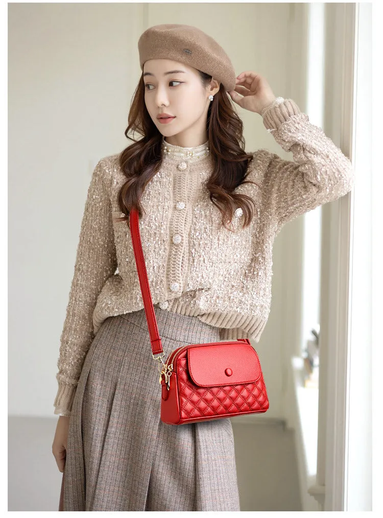 Small Diamond Stitched Leather Crossbody Bag