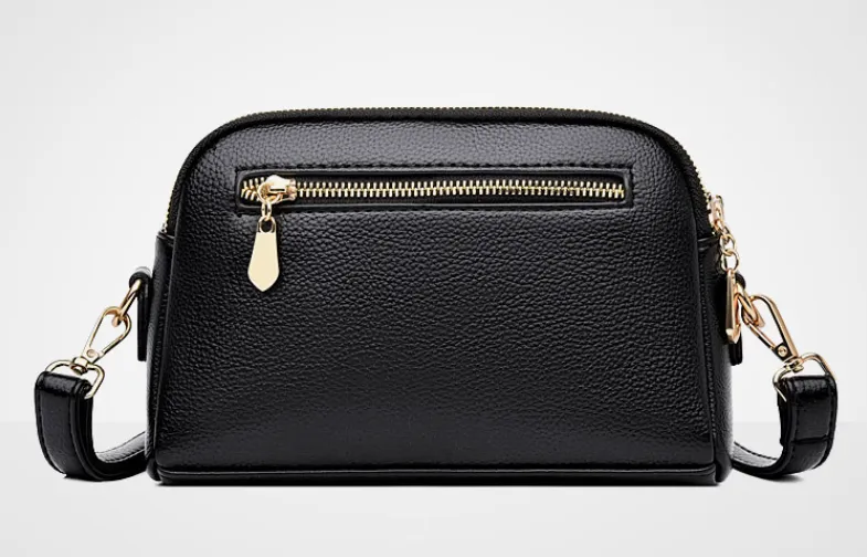 Small Diamond Stitched Leather Crossbody Bag