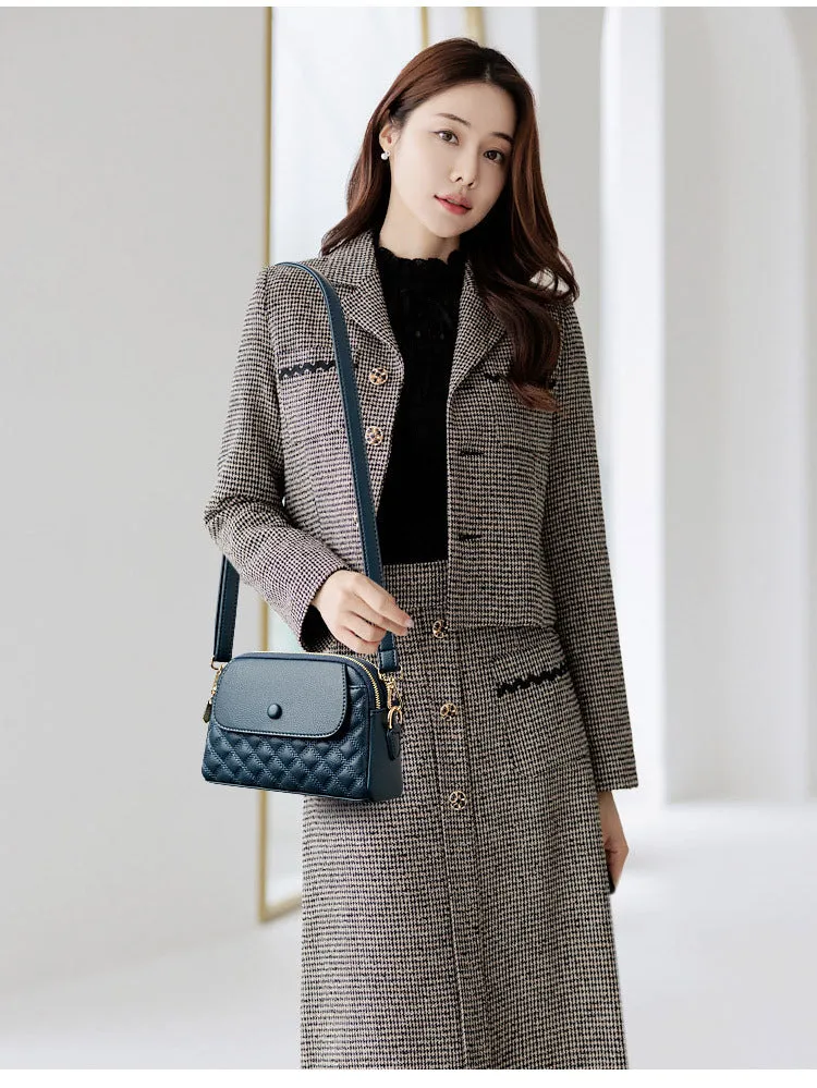 Small Diamond Stitched Leather Crossbody Bag