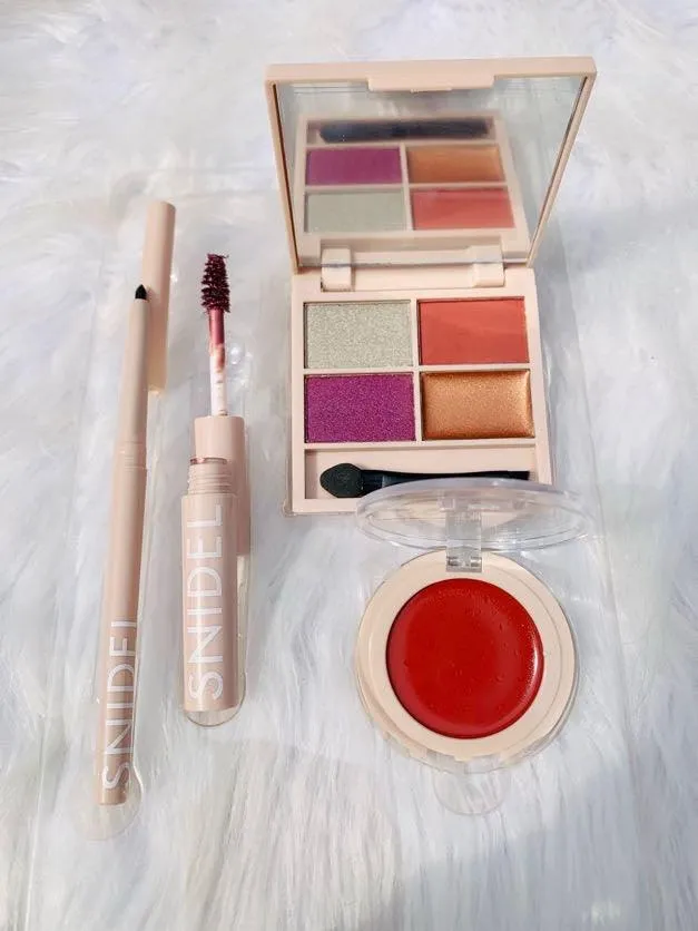 Snidel Beauty Essentials Set
