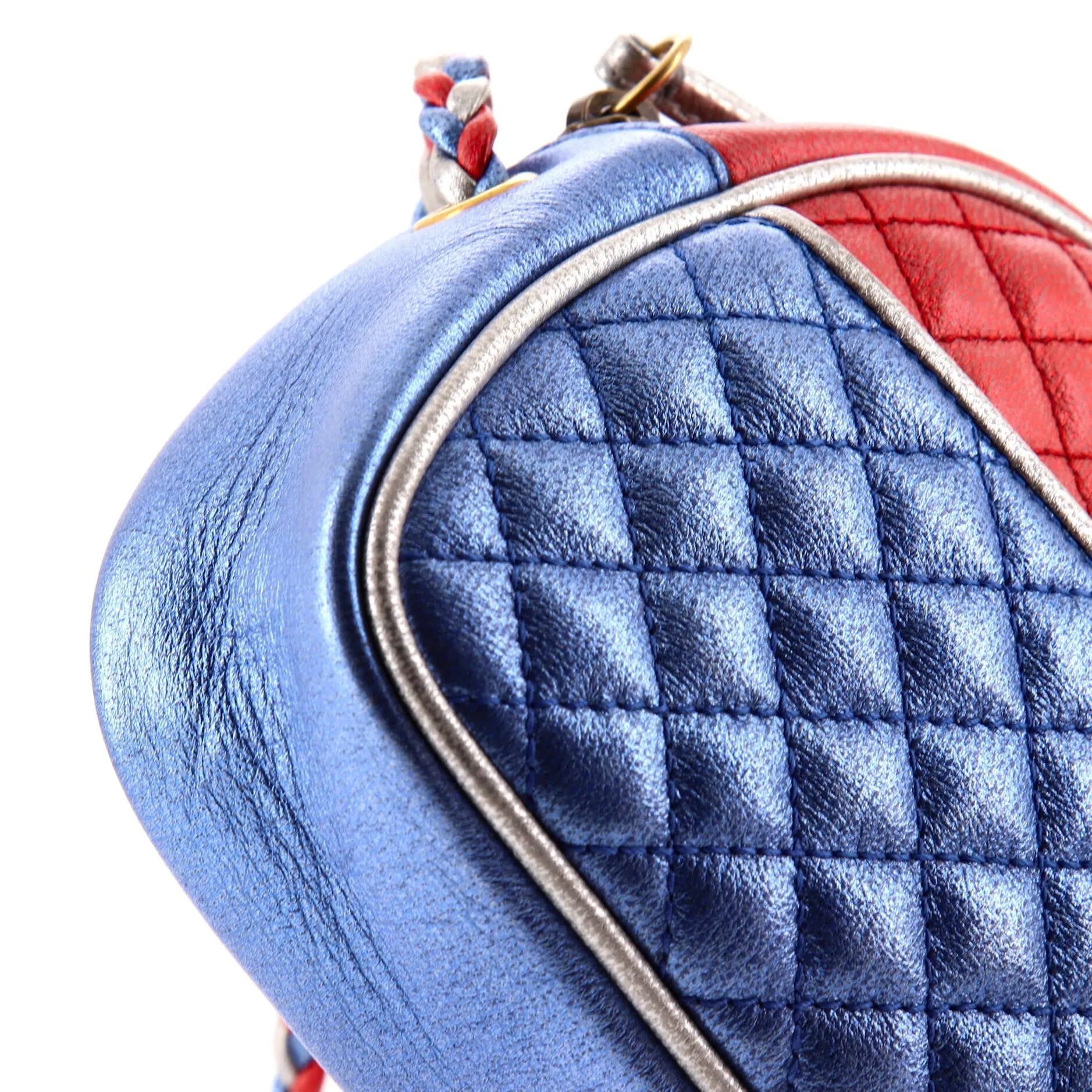 Trapuntata Camera Shoulder Bag Quilted Laminated Leather Mini