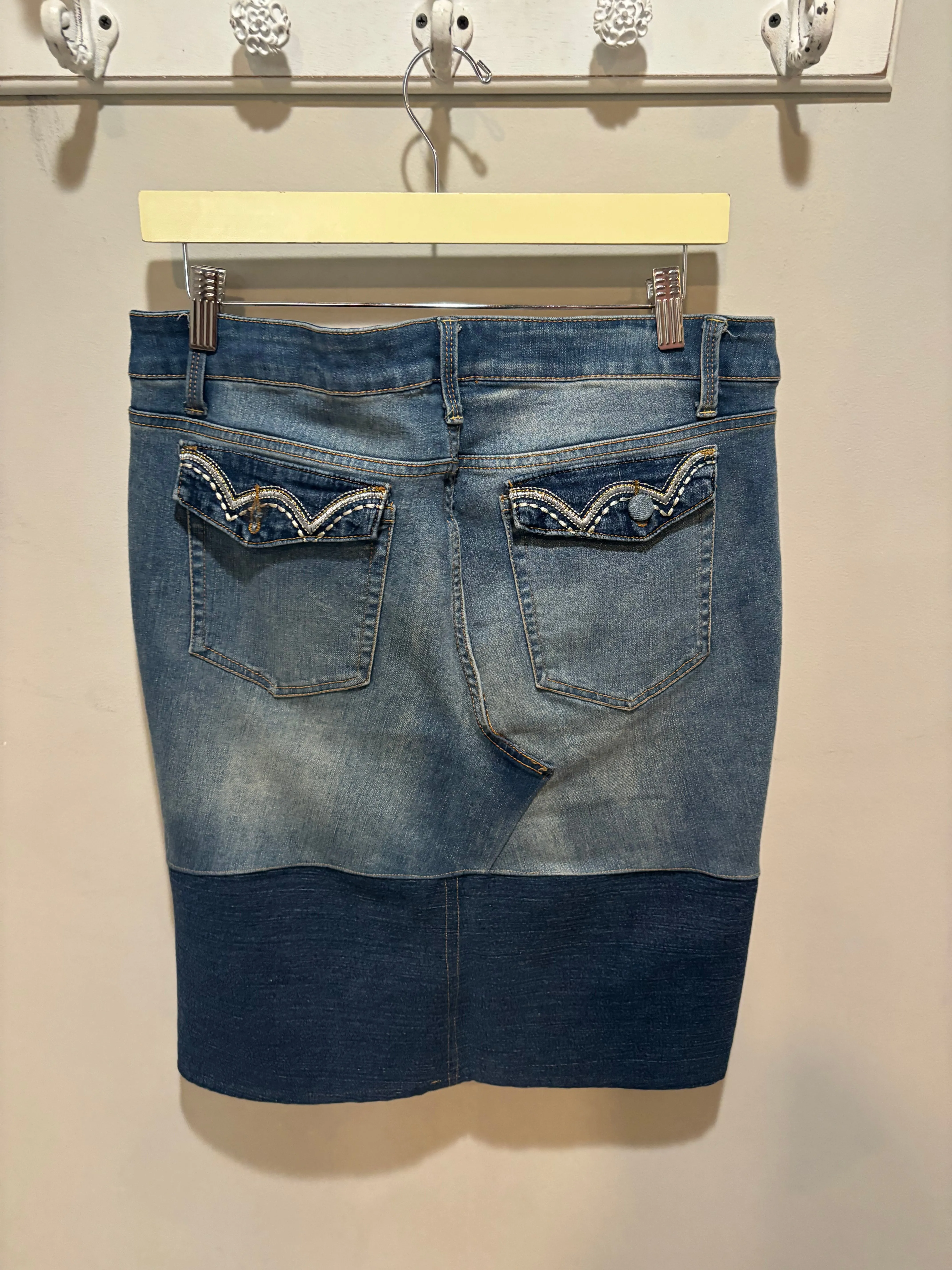 Vintage Faded Glory Medium Wash Denim Skirt