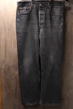 Vintage Levi's 501 black jeans w36