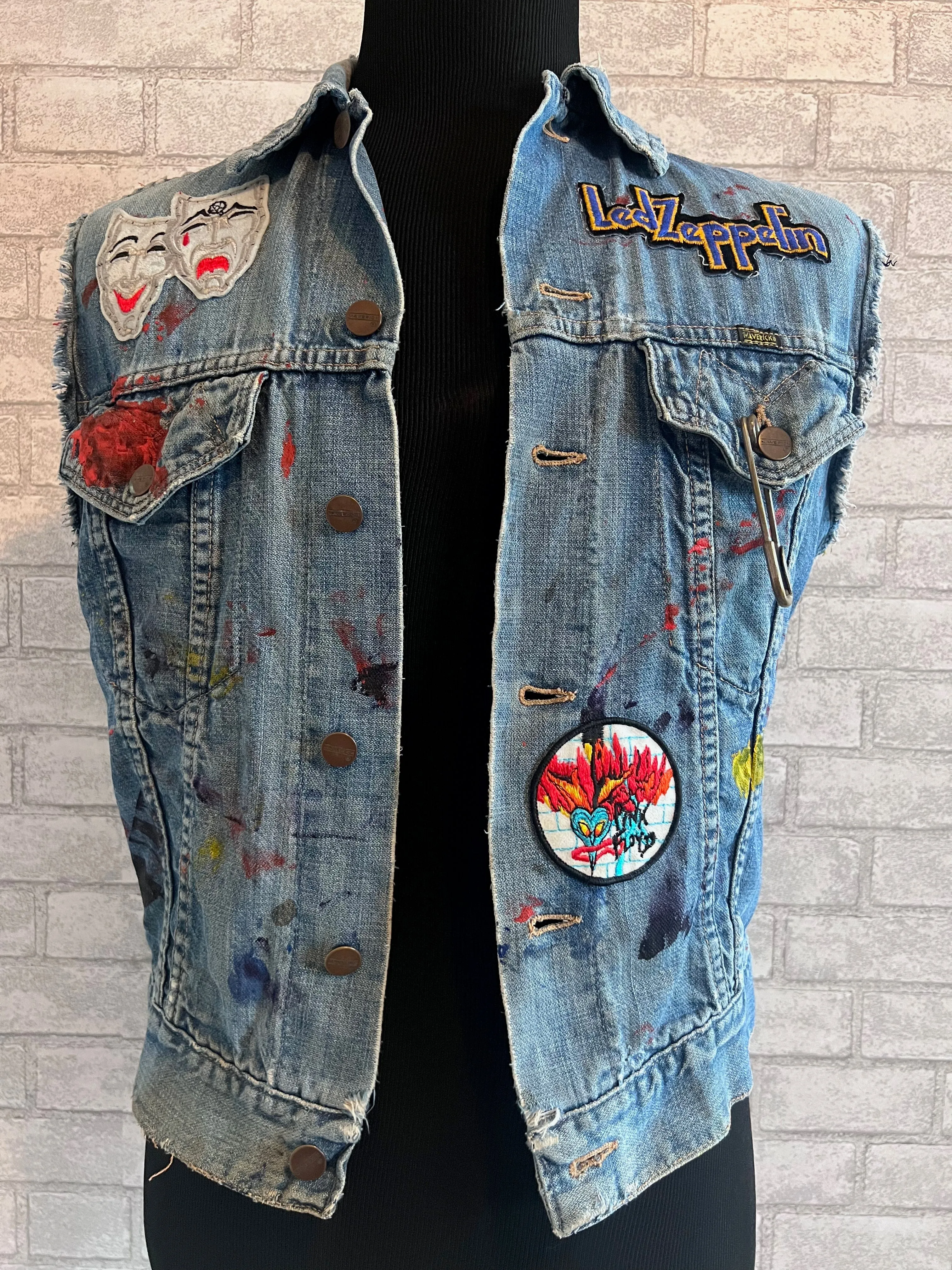 Vintage Maverick Denim Jacket with band patches "Guns N' Rosses, Led Zeppelin, Aerosmith, Pink Floyd"