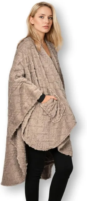 Wearable Blanket,Shawl Throw Blankets for Women and Men, Fleece Blanket with Pockets for Home and Travel