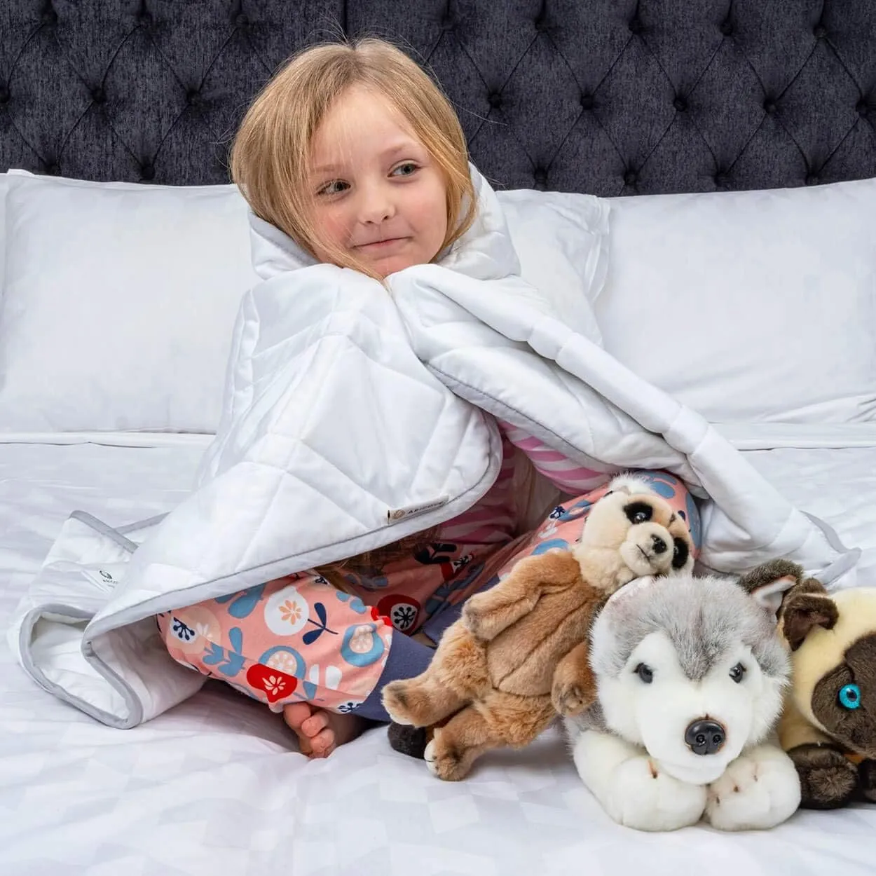 Weighted Blanket for Kids and Adults, 7 lbs, Small Weighted Blanket for Travel/Home, Soft Bamboo Viscose, 40x60 inches, Machine Washable, White