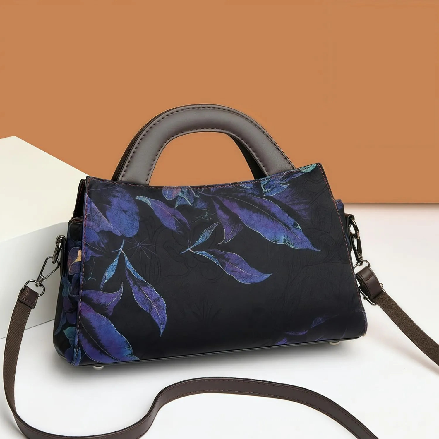 Women's Retro Ethnic Faux Leather Crossbody Bag Chic Printing Hanfu and Cheongsam Style Handbag for Travel Casual Party work