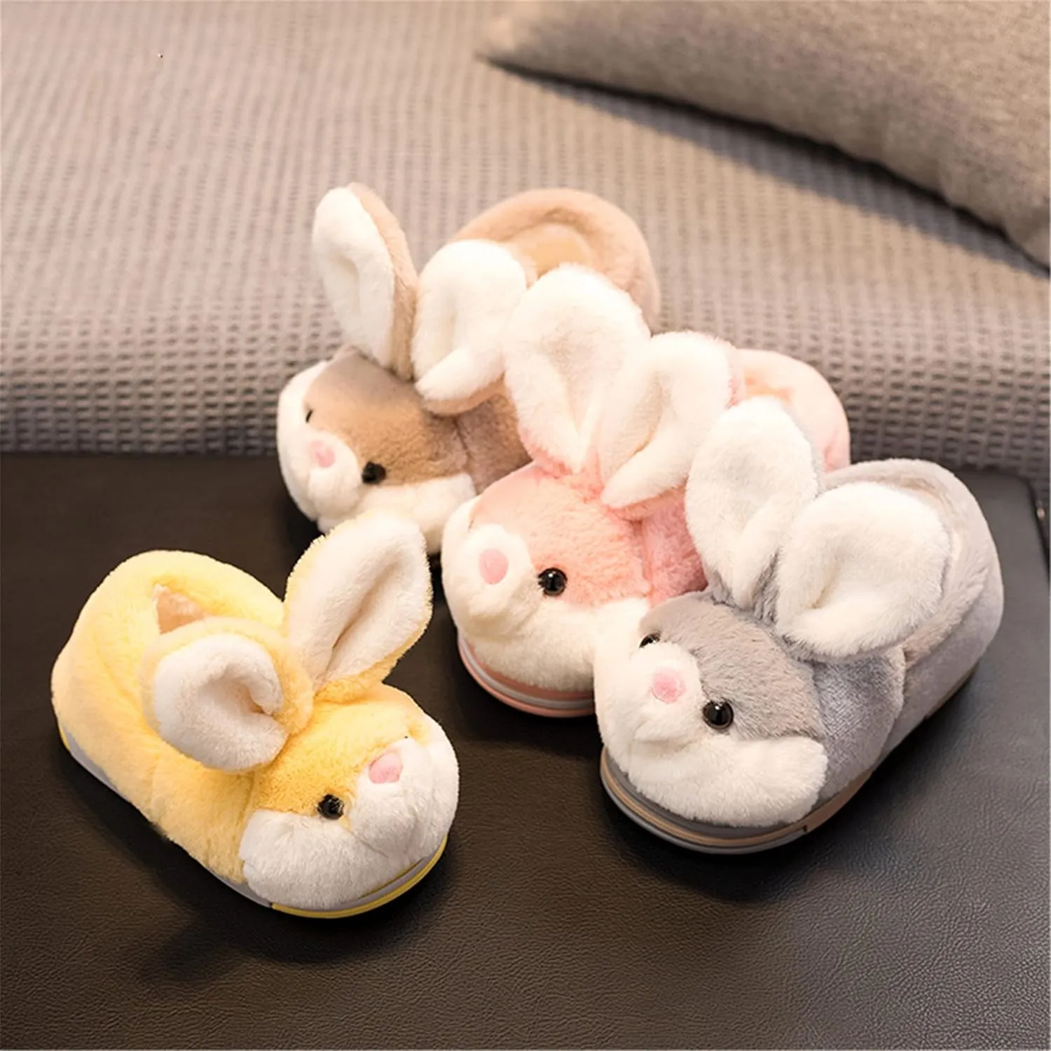 YILANLAN Women's Cute Bunny Animals Slippers Interesting Comfortable Furry Slippers Soft Plush Winter season Keep warm Home Slippers
